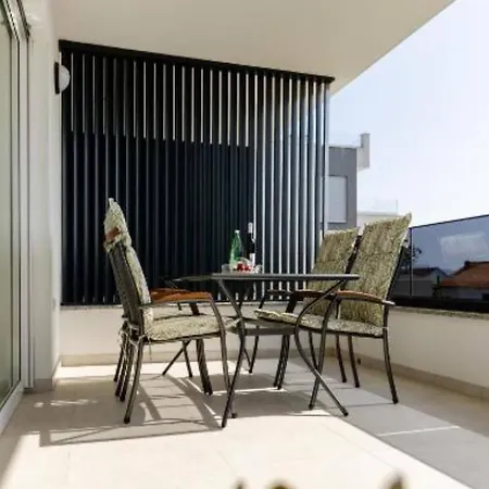 Luma Diklo - Classic One Bedroom With Sea View Apartment Zadar