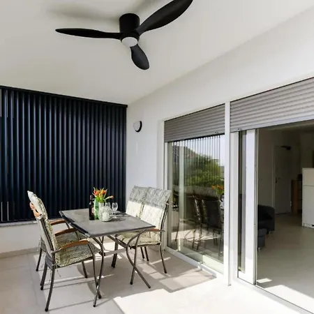 Luma Diklo - Classic One Bedroom With Sea View Apartment Zadar